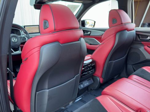 Used 2022 Acura MDX A-Spec image 44