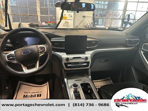 Used 2024 Ford Explorer XLT w/ Equipment Group 202A RWD image 14