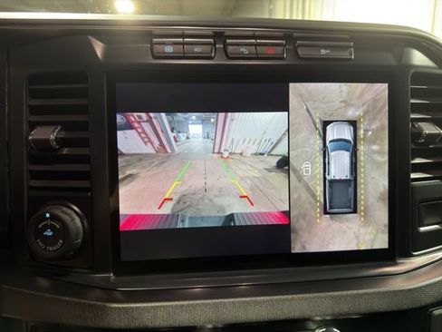 Used 2023 Ford F350 Platinum AWD/4WD image 10