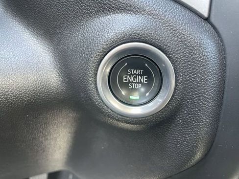 Used 2022 Chevrolet Silverado 1500 Custom image 16