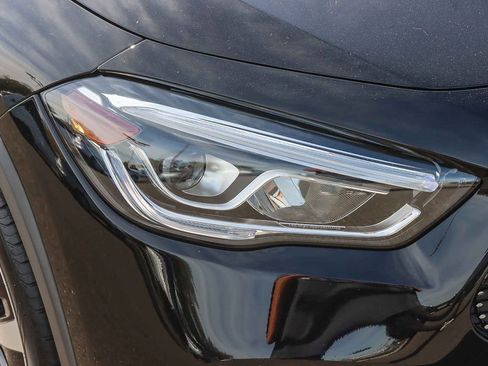 Used 2021 Mercedes-Benz GLA 250 4MATIC image 7