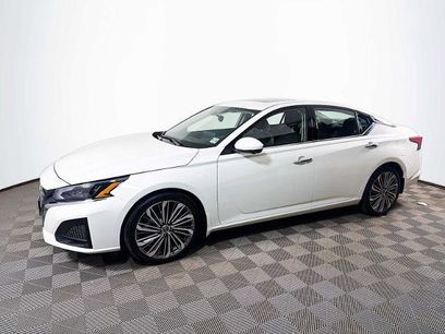 Certified 2025 Nissan Altima 2.5 SL