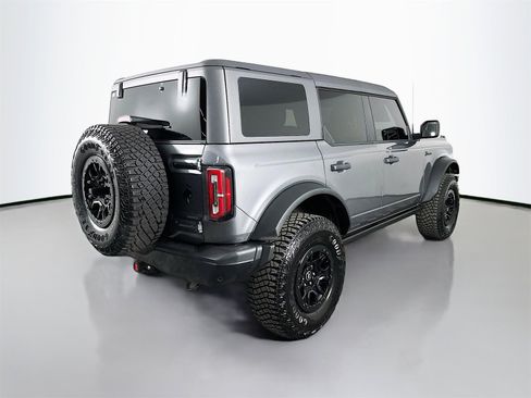 Used 2024 Ford Bronco Badlands w/ Sasquatch Package image 7