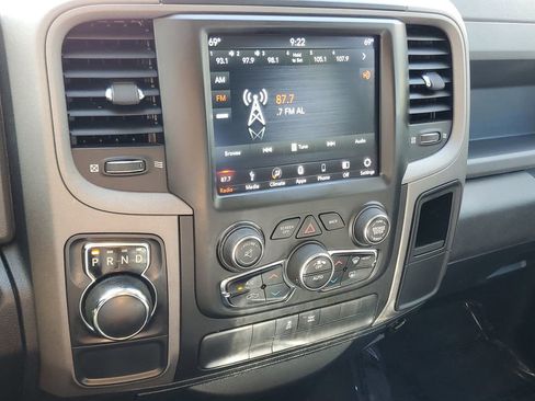 Used 2019 RAM 1500 Express w/ Express Value Package RWD image 24