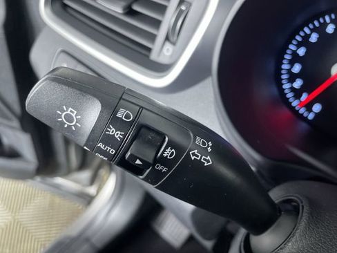 Used 2019 Kia Sorento EX image 30