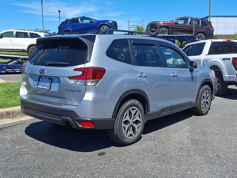 Certified 2024 Subaru Forester Premium AWD/4WD image 6
