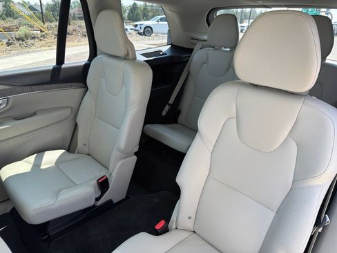 Used 2023 Volvo XC90 B6 Plus w/ Protection Package Premier AWD/4WD image 22