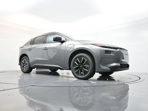 New 2026 Subaru Solterra Premium image 17