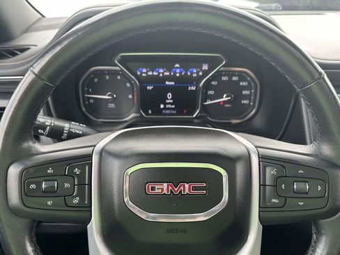 Certified 2021 GMC Yukon XL SLT w/ SLT Premium Package AWD/4WD image 24