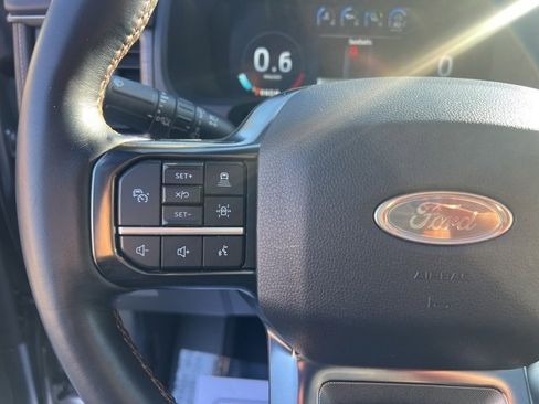 Certified 2024 Ford Expedition Platinum image 29