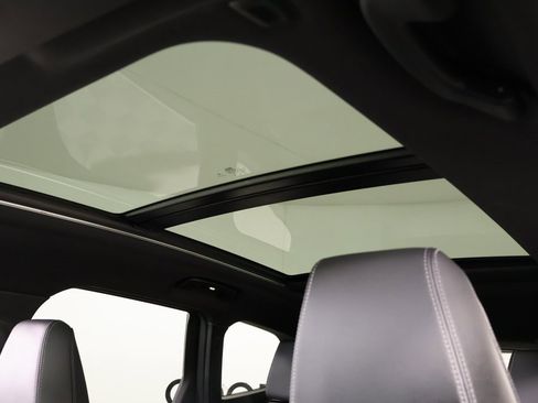 Used 2025 BMW X1 xDrive28i image 15