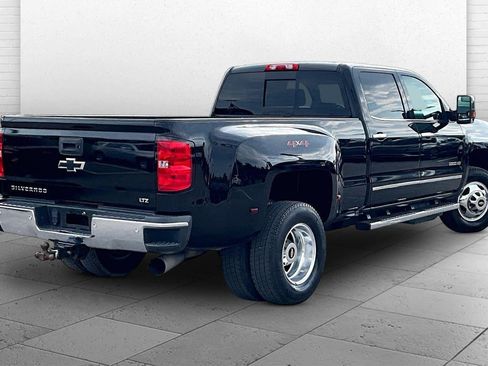 Used 2019 Chevrolet Silverado 3500 LTZ w/ Duramax Plus Package AWD/4WD image 11