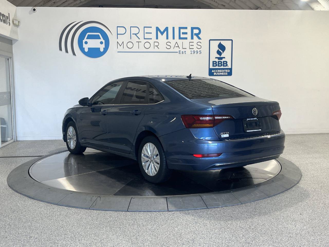 Used 2019 Volkswagen Jetta S w/ Driver Assistance Package FWD image 4