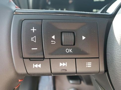 New 2026 Nissan Kicks SR w/ Cold Weather Package image 20