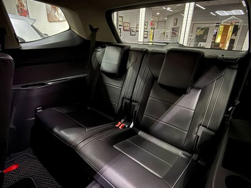 Used 2021 Volkswagen Atlas SE image 81