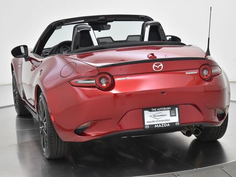 New 2026 MAZDA MX-5 Miata Club RWD image 19