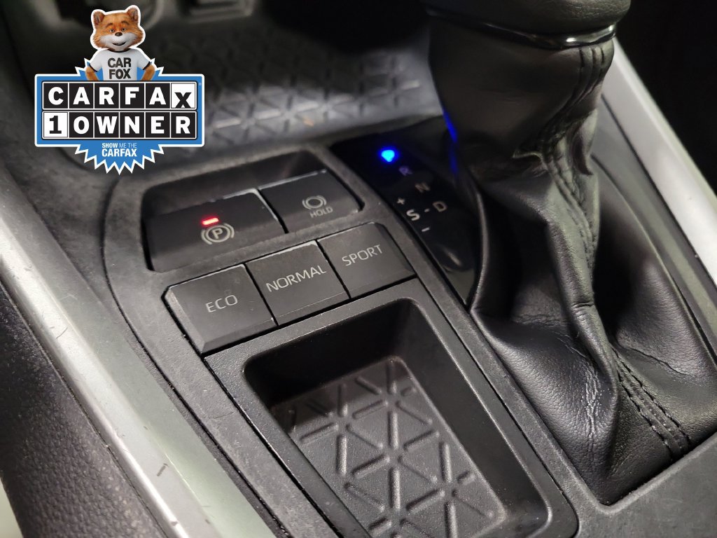 Used 2019 Toyota RAV4 LE w/ All Weather Liner Package FWD image 19