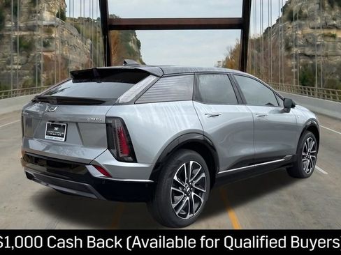 New 2026 Cadillac Optiq Sport 1 w/ LPO, Floor Liner Package AWD/4WD image 9