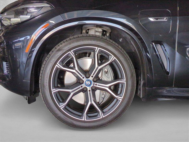 Used 2023 BMW X5 xDrive45e w/ M Sport Package AWD/4WD image 24