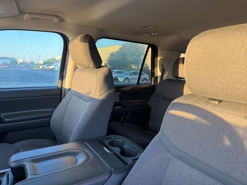 Used 2025 Ford Expedition Max Active image 23