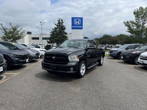 Used 2015 RAM 1500 Express AWD/4WD image 1