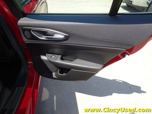 Used 2017 Alfa Romeo Giulia AWD image 29
