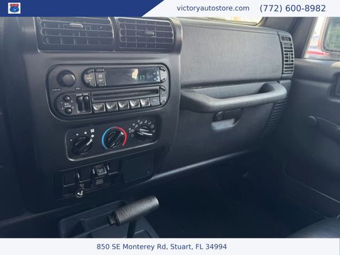Used 2005 Jeep Wrangler X AWD/4WD image 26