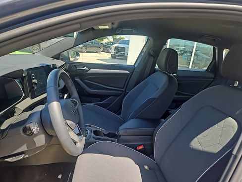 Used 2026 Volkswagen Jetta Sport image 3