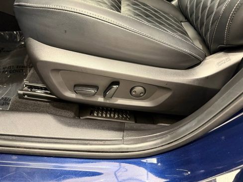 Used 2024 Mitsubishi Outlander SEL Black Edition image 15