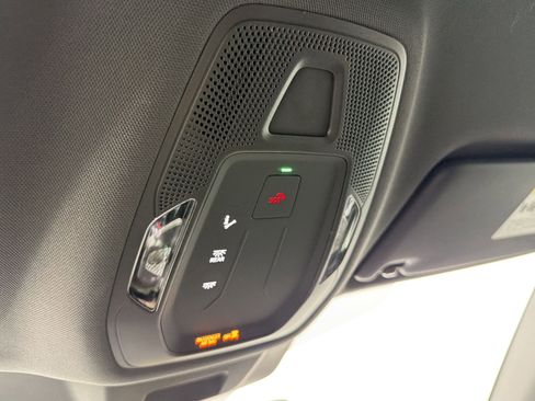 Certified 2025 Audi Q5 Premium w/ Convenience Package image 20