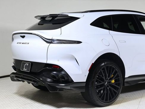Used 2023 Aston Martin DBX 707 image 7