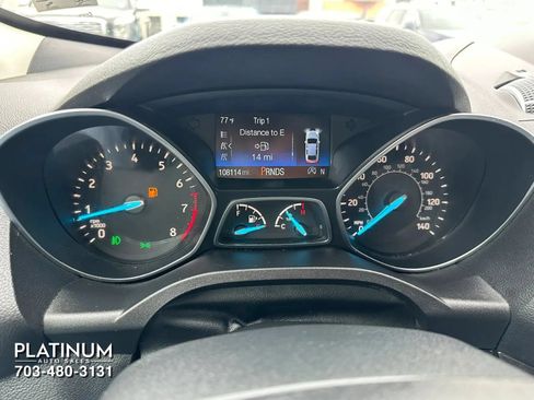 Used 2018 Ford Escape SE w/ SE Sport Appearance Package AWD/4WD image 10