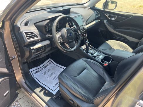 Used 2023 Subaru Forester Limited AWD/4WD image 6