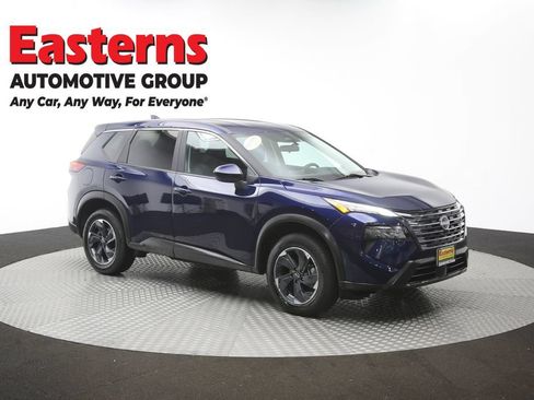 Used 2024 Nissan Rogue SV AWD/4WD image 48