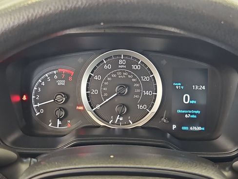 Used 2022 Toyota Corolla LE FWD image 15