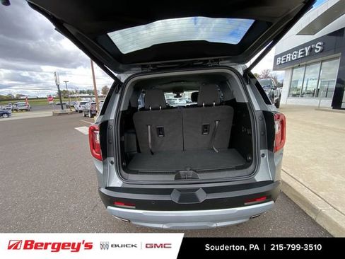 Certified 2023 GMC Acadia SLE w/ Driver Convenience Package image 29