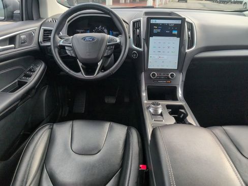 Used 2022 Ford Edge Titanium image 33