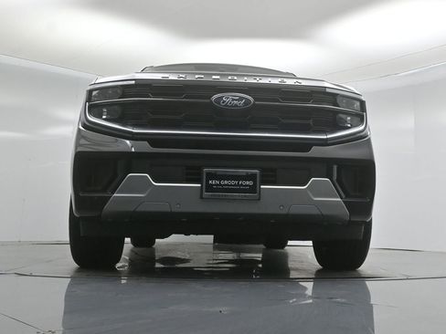 Certified 2025 Ford Expedition Max Platinum AWD/4WD image 45