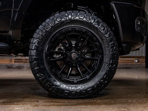 Used 2025 RAM 1500 Lone Star image 12