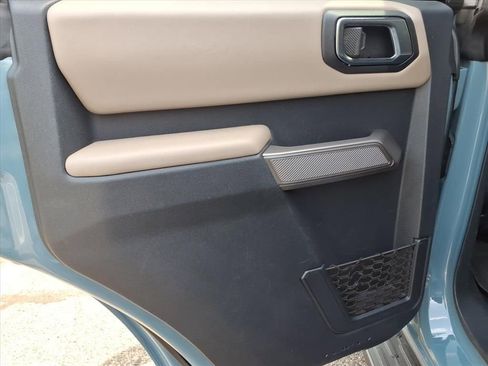 Certified 2022 Ford Bronco Wildtrak AWD/4WD image 15