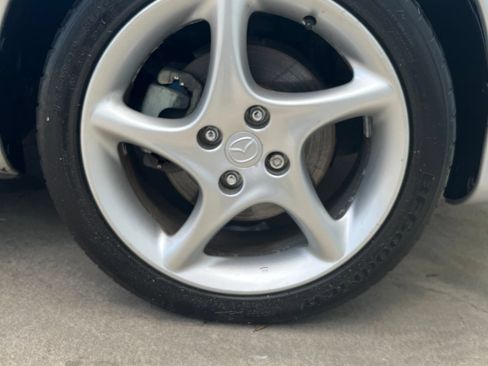 Used 2001 MAZDA MX-5 Miata RWD image 20