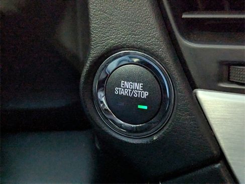 Used 2020 GMC Yukon SLT w/ Premium Edition image 26