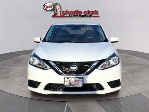 Used 2019 Nissan Sentra S w/ Appearance Package image 8