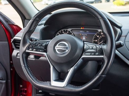Used 2019 Nissan Altima 2.5 SR FWD image 21