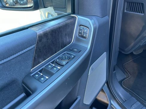 New 2026 Ford F250 Lariat w/ Lariat Premium Package image 12
