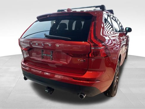 Used 2021 Volvo XC60 T6 Momentum image 20