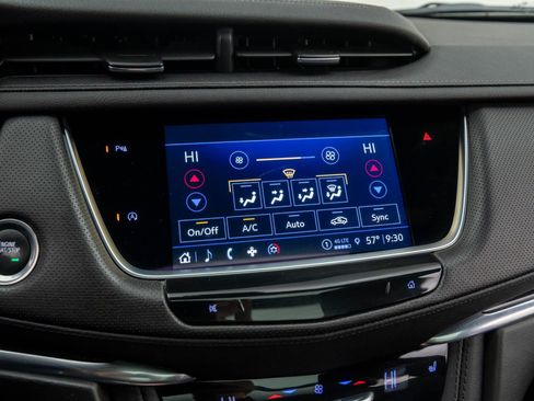 Certified 2022 Cadillac XT5 Premium Luxury image 27