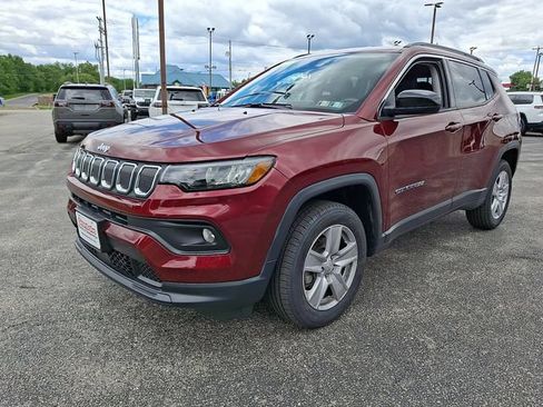 Used 2022 Jeep Compass Latitude w/ Convenience Group AWD/4WD image 5