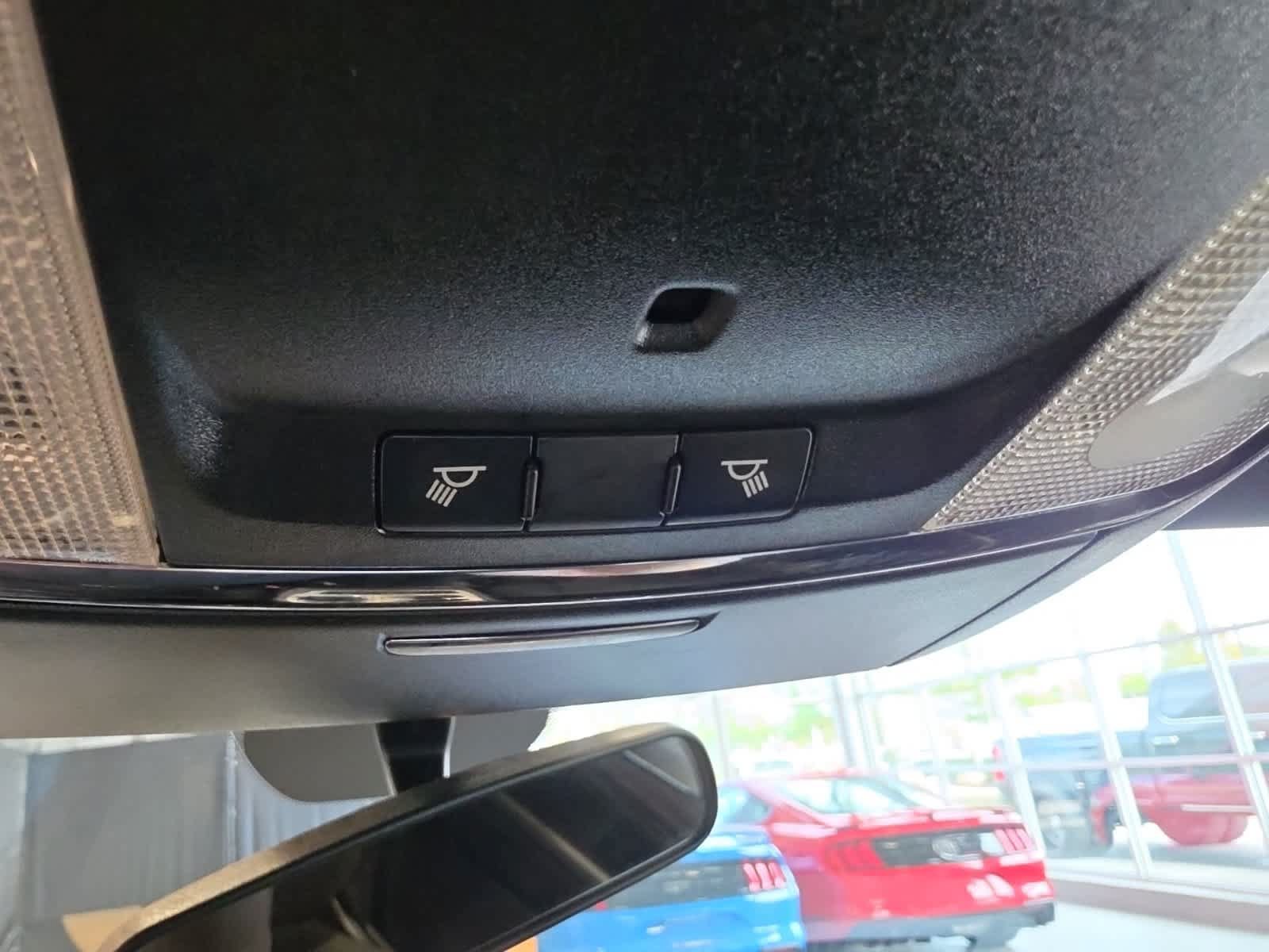 Used 2018 Jeep Grand Cherokee Laredo AWD/4WD image 21