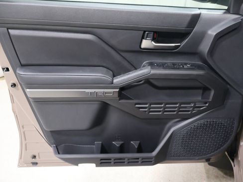 New 2026 Toyota Tacoma TRD Off-Road AWD/4WD image 9
